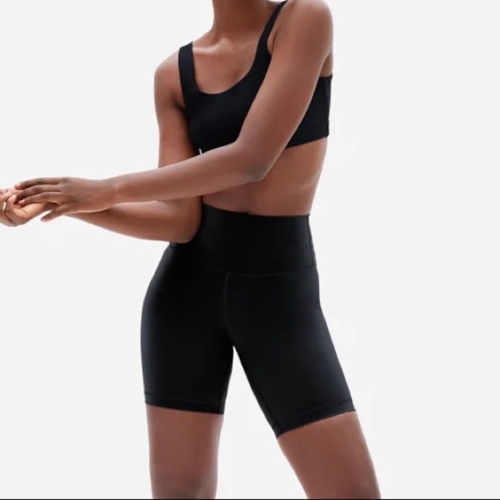 Everlane Perform Bike Short in Black